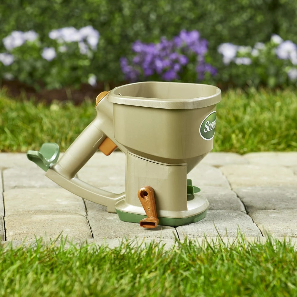 Scotts Whirl Hand-Powered Spreader - 71060 - Spreaders & Seeders 7 Scotts Whirl Hand-Powered Spreader - 71060 - Spreaders & Seeders - Image 7