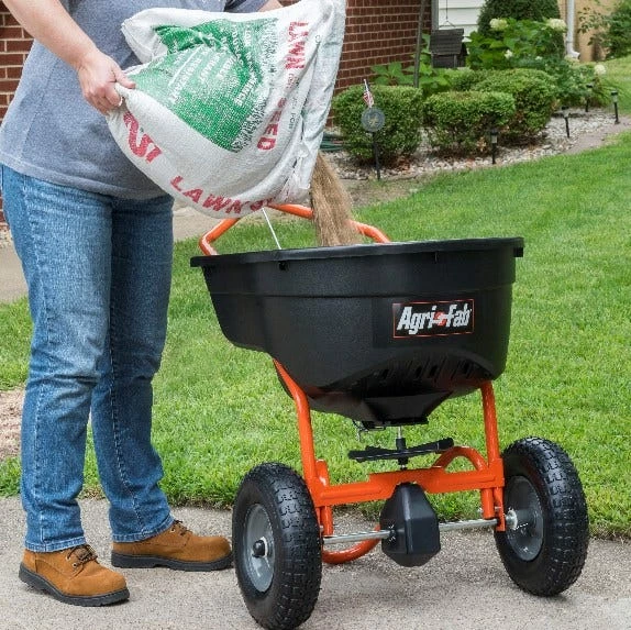 Agri-Fab 130-lb Push Spreader - 45-0462 - Lawn & Garden Tools 8 Agri-Fab 130-lb Push Spreader - 45-0462 - Lawn & Garden Tools - Image 8